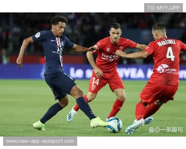巴黎后场一传制胜，法甲榜首稳住阵脚